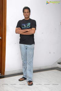 Ravi Chavali Photos