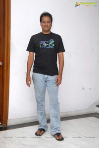 Ravi Chavali Photos