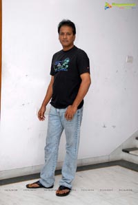 Ravi Chavali Photos