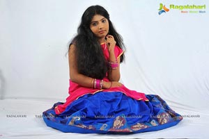 Sivapuram Heroine Saniya Photos