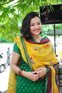 Swetha Basu Prasad at Srihita Boutique Launch