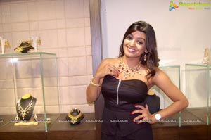 Beautiful Tashu Kaushik in Black Dress