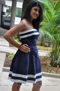 Theatrelo Heroine Swetha Pandit