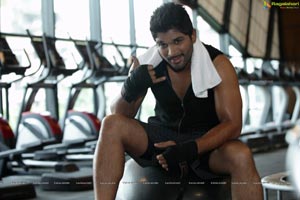 Allu Arjun Lot Mobile Ad Stills