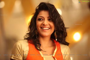 Kajal Agarwal Dancing Photos