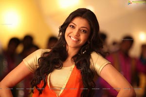 Kajal Agarwal Dancing Photos