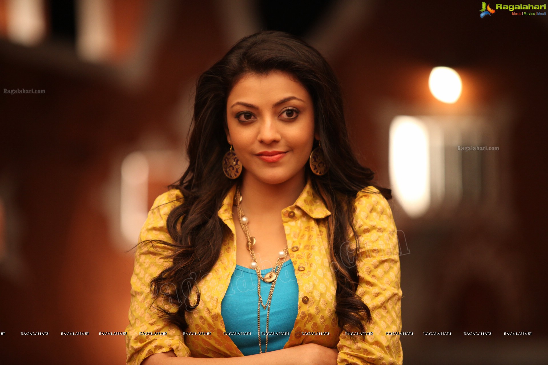 Kajal Aggarwal Dancing Stills From Sarocharu Movie, Super High Definition Photos