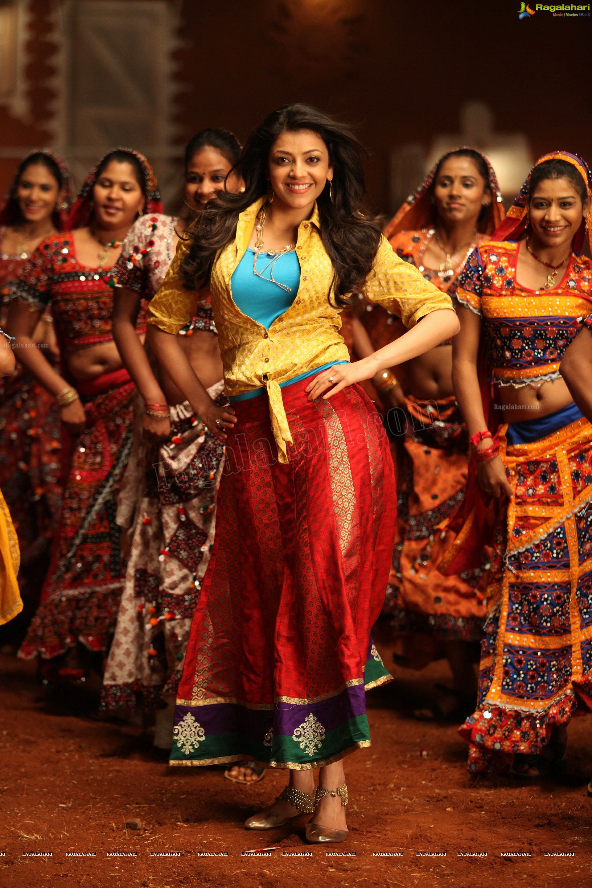 Kajal Aggarwal Dancing Stills From Sarocharu Movie, Super High Definition Photos