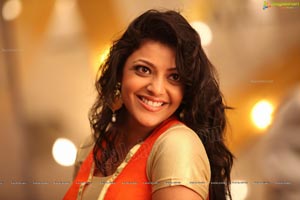 Kajal Agarwal Dancing Photos