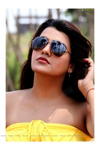 Tashu Kaushik Exclusive Unseen Hot Photos