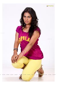 Telugu Girl Aishwarya Hot Wallpapers