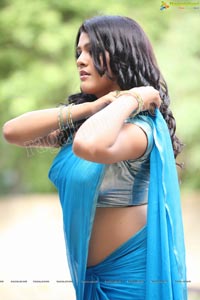 Beautiful Tashu Kaushik in Blue Saree