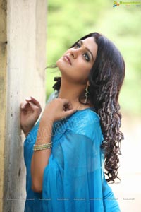 Beautiful Tashu Kaushik in Blue Saree