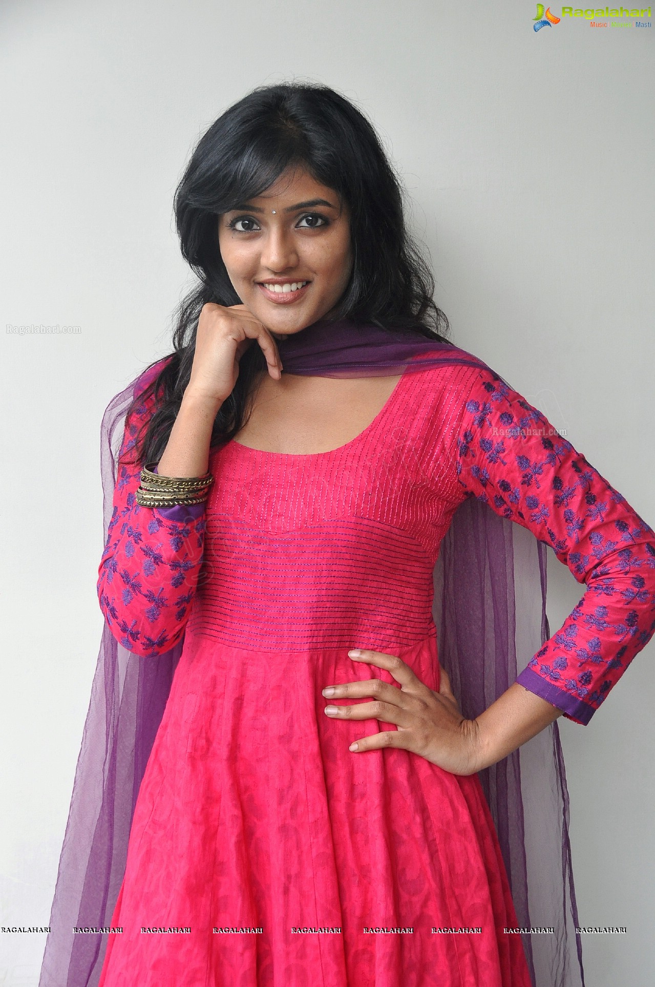 Eesha Rebba at Anthaka Mundu Aa Taruvatha Platinum Disc