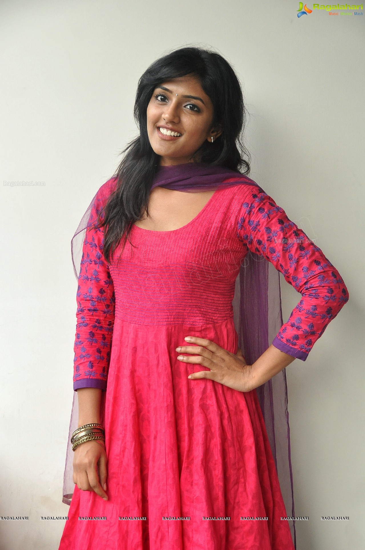 Eesha Rebba at Anthaka Mundu Aa Taruvatha Platinum Disc