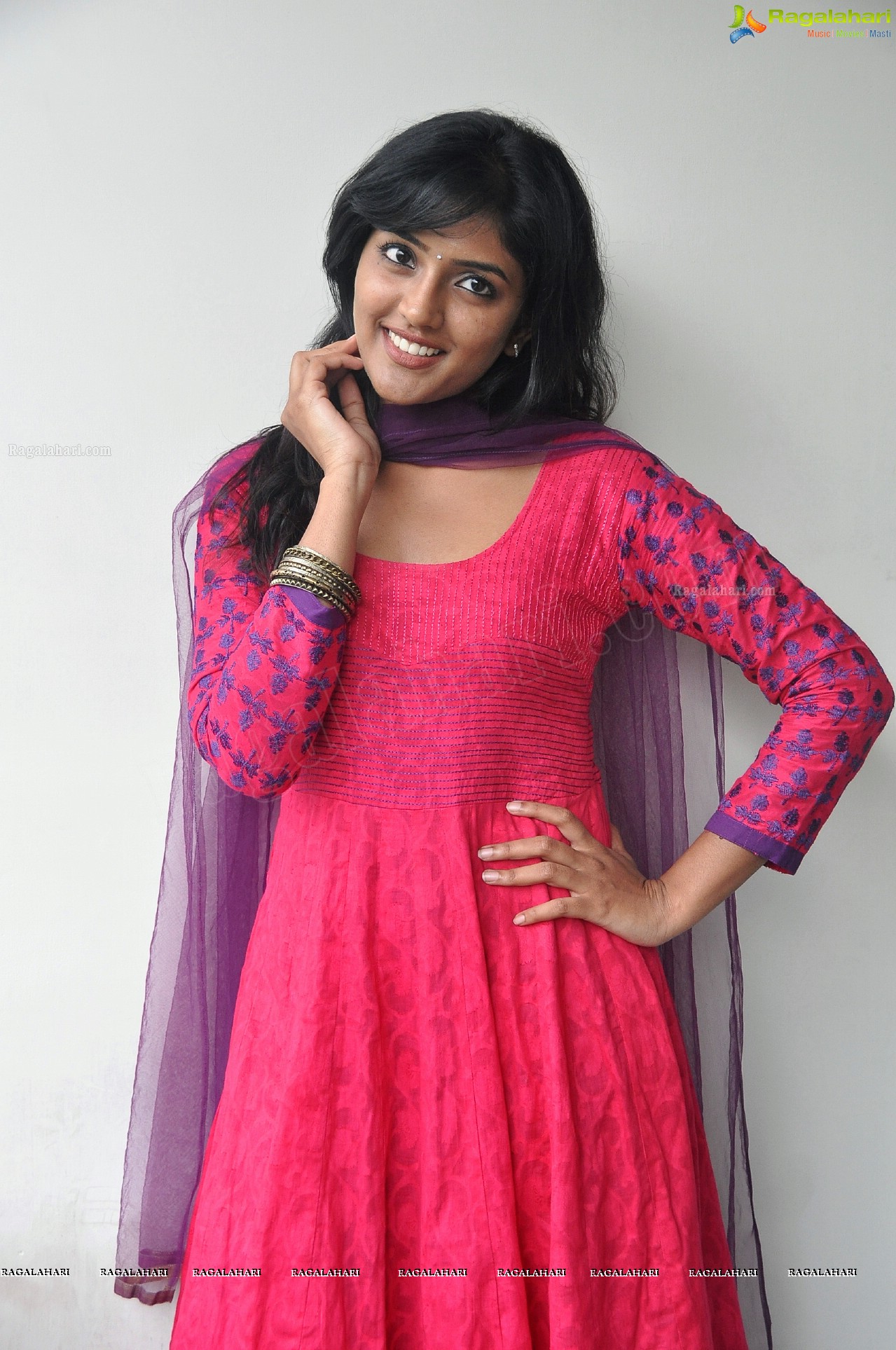 Eesha Rebba at Anthaka Mundu Aa Taruvatha Platinum Disc