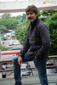 Jagapathi Babu posing with Old Beard