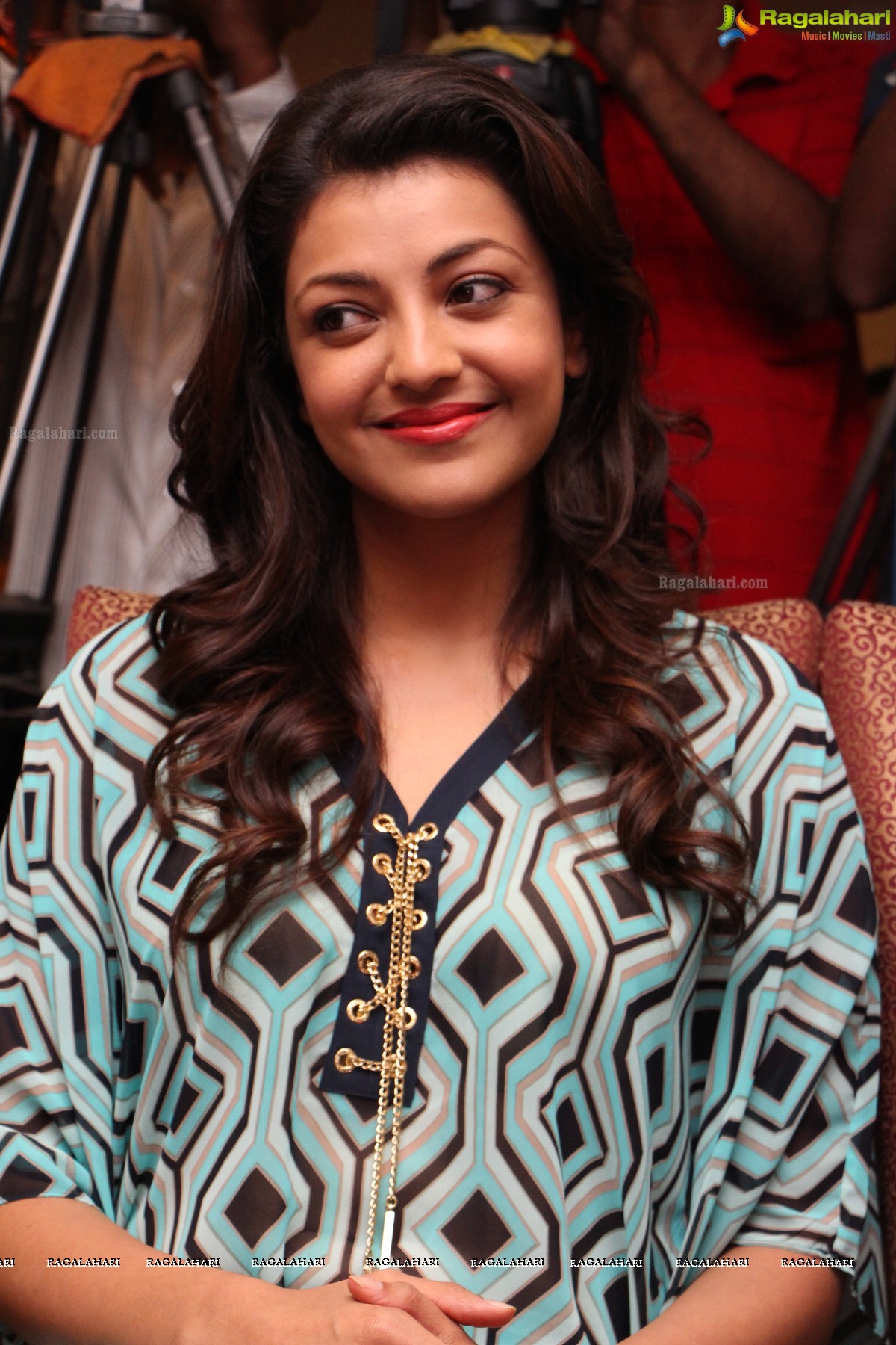 Kajal Aggarwal at 92.7 Big FM Big Green Ganesha 2013 Launch, Exclusive Photos