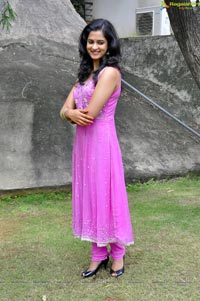 Lovers Heroine Nandita