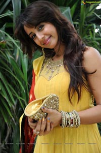 Sanjjanaa @ Nenem Chinna Pillanaa Audio Release