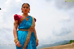 Heroine Veda Archana