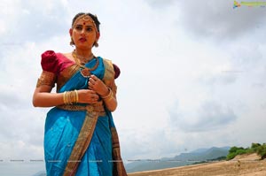 Heroine Veda Archana