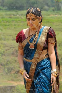 Heroine Veda Archana