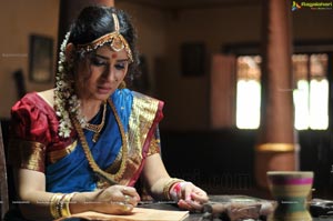 Heroine Veda Archana