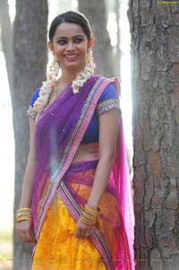 Simmi Das HD Photos