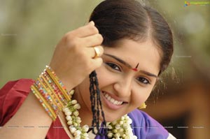 Tamil Actress Sanusha Santhosh