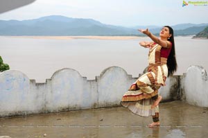 Veda in Bharata Natyam Dress