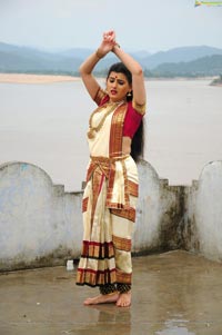 Veda in Bharata Natyam Dress