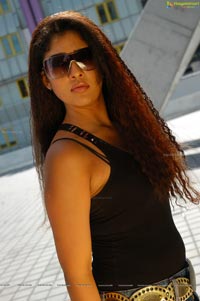 Nayantara in Dubai Seenu