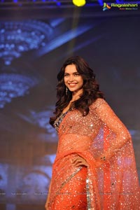 Deepika Padukone in Saree