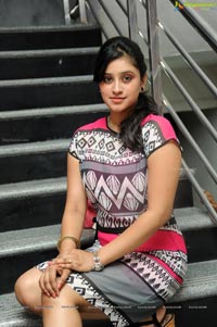 Heroine Priya Anduluri