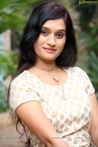 Heroine Priyanka Pallavi