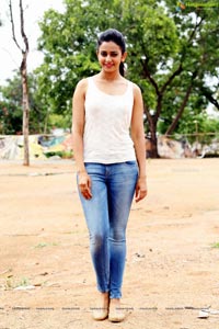 Loukyam Heroine Rakul Preet Singh