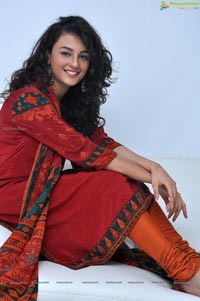 Mumbai Model Seerat Kapoor