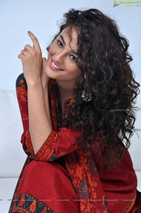 Mumbai Model Seerat Kapoor