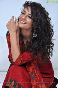 Mumbai Model Seerat Kapoor