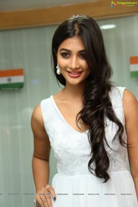 Oka Laila Kosam Pooja Hegde