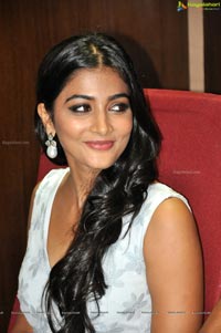 Oka Laila Kosam Pooja Hegde