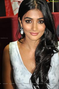 Oka Laila Kosam Pooja Hegde