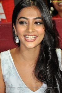 Oka Laila Kosam Pooja Hegde