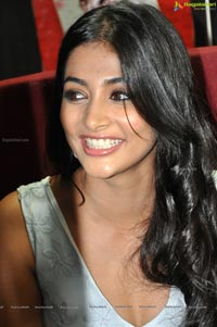 Oka Laila Kosam Pooja Hegde