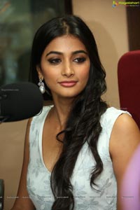 Oka Laila Kosam Pooja Hegde