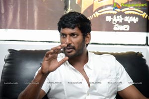 Poojai Hero Vishal