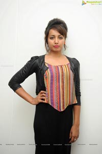 Telugu heroine Tejaswini