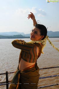 Veda Archana Dancing Photos