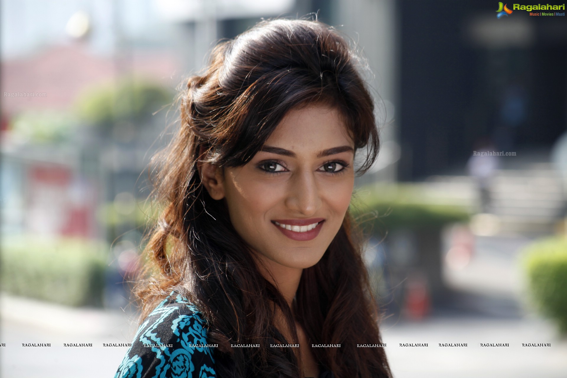 Erica Fernandes